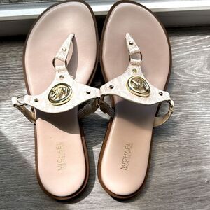 Michael Kors Women's Sandals Conway Light Pink Gold 7.5 Slip-on Spring Summer